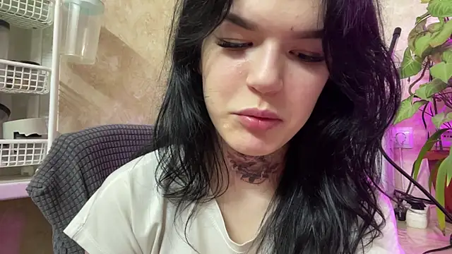 SlitheryTrudge webcam