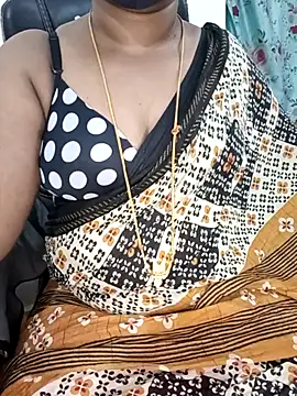 Tamil-hotwife webcam