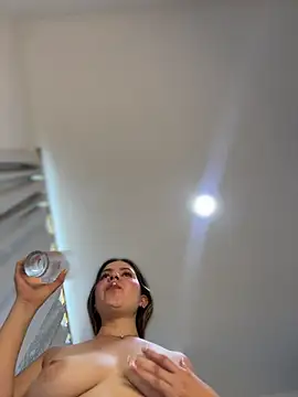 naughty__angel (F young) - Let's go to fun a lot and lot of cum!!!!