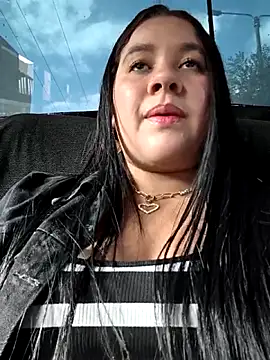 Kendra-daring webcam