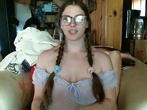 katie_kitten38 webcam