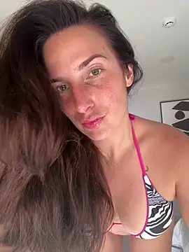 thescorpionfr_ (F young) - Jambes écartées 🥵