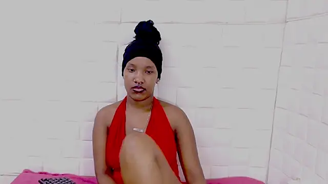 EroticSexyPrada webcam