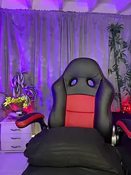 lonely_shewolf webcam