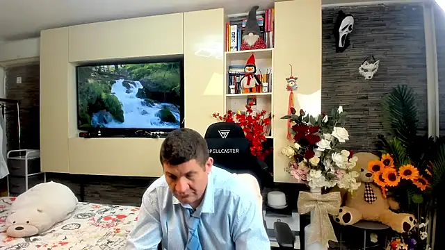 SpartacusDaddy48 webcam