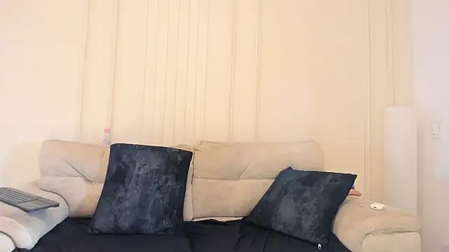 Arianaa_Cooper_ webcam