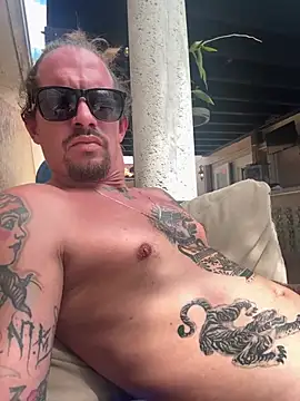 youngwildfreee webcam