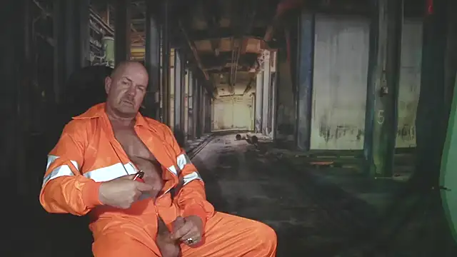 ManlyPrisonGuy webcam