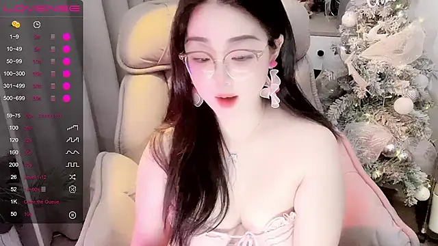 Monica-666888- webcam