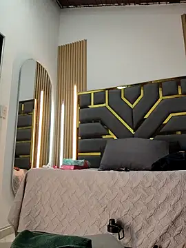 Oliver_bigblack_cock webcam