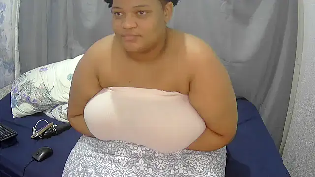 BigSexyEbony webcam