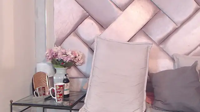 Ashleyroberst webcam