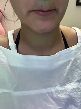 Webcam Model (Maahhii)  is live.Free join now!