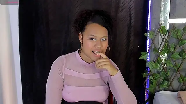 tatianasquirthot webcam