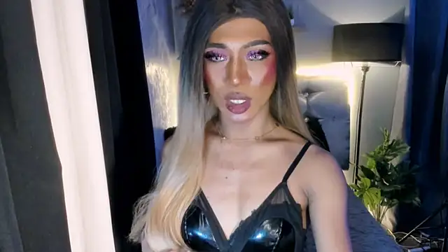 TsBlackHORSECOCKcalix webcam