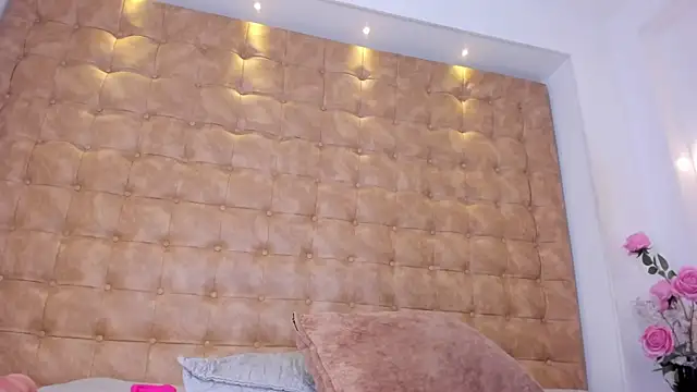 violet_giraldo webcam