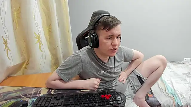 iliaskrislove webcam