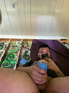 GusanoDelicioso webcam