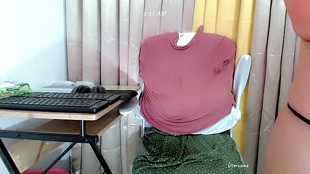 nesianhottits webcam