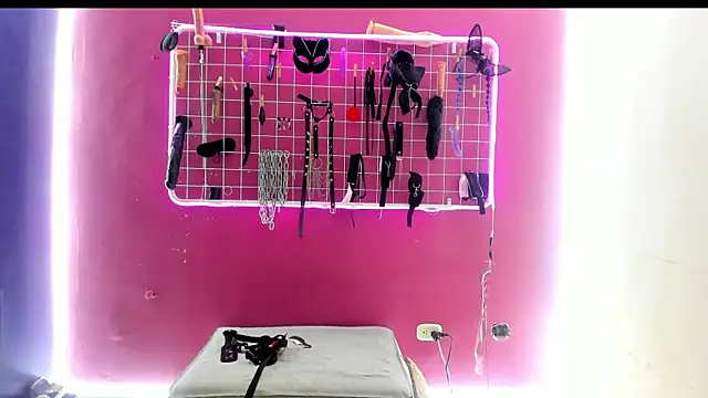 Mistress_mia_bdsm webcam
