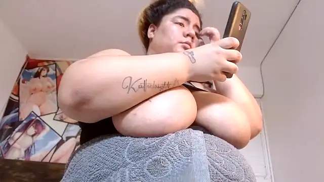 Nasty_big_tits webcam