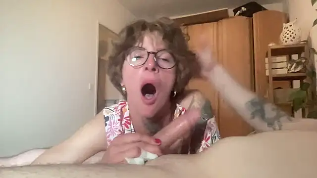 friends-with-benefits webcam