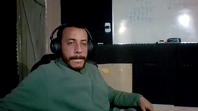 MachoScorpionCaralho webcam