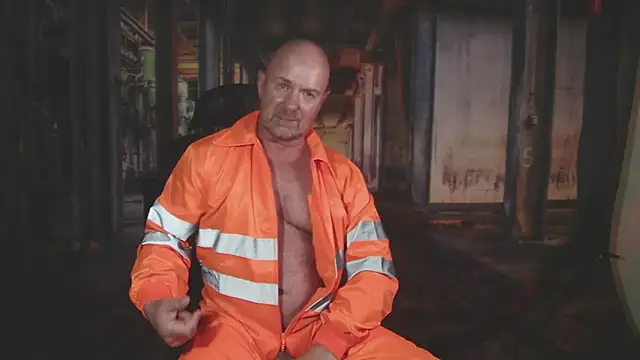 ManlyPrisonGuy webcam