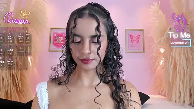 SunnyGilmoree webcam