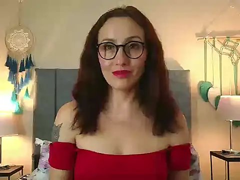 iberianmoonmk - IberianMoonMK's free webcam - UK Sex Cams