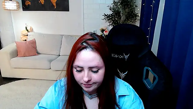 Hennessy_bunny webcam