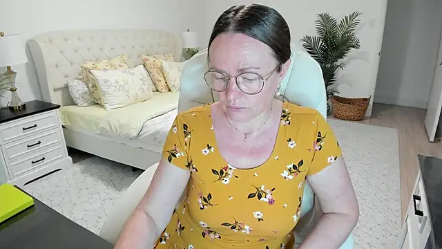 Vika73 webcam