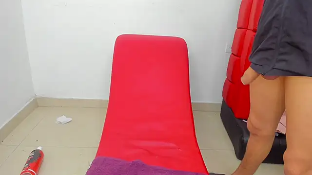 Extreme_Team8 webcam