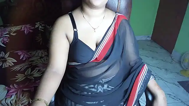 BengaliQueenStar webcam