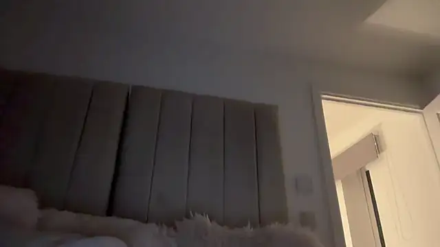 maisiesmithx live sex cam