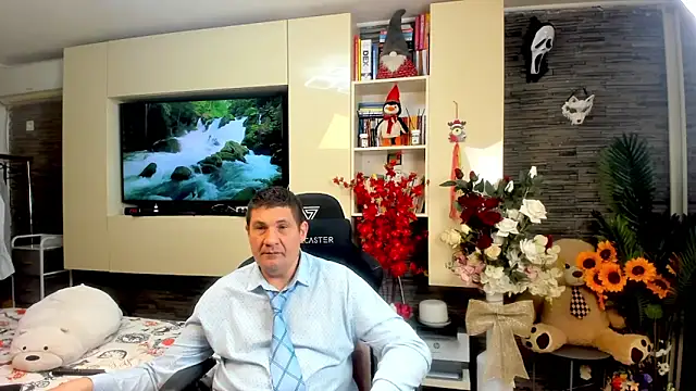 SpartacusDaddy48 webcam