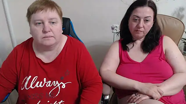 Lindy-Jeanie webcam