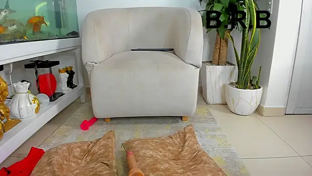 lia_lovelly01 webcam