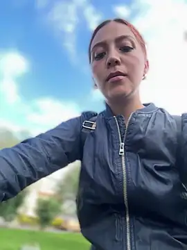 Queen_Scatlett webcam