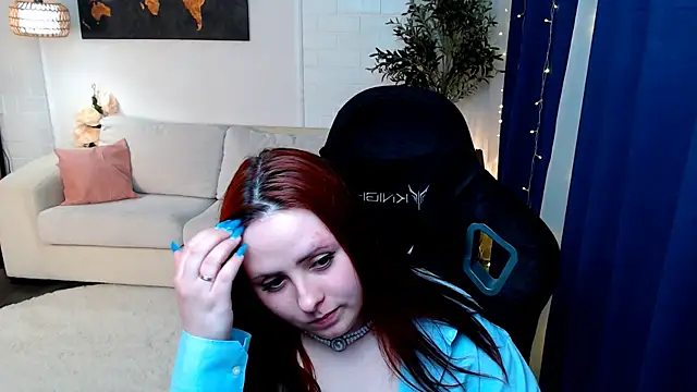 Hennessy_bunny webcam