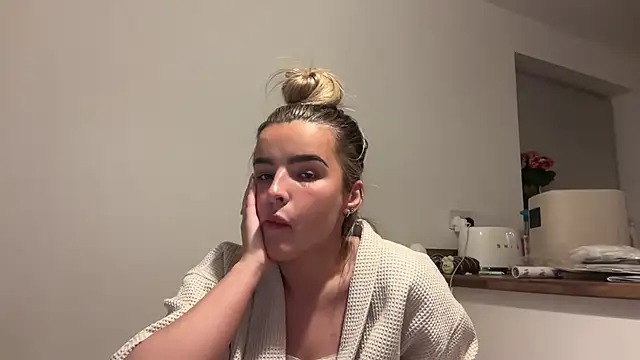 maisiesmithx live sex cam