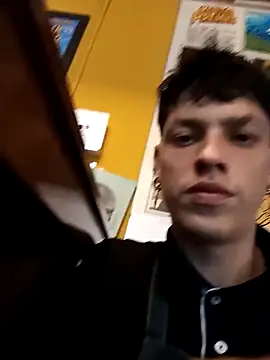 blackninja66 (M young) - CUM SHOW BARISTA