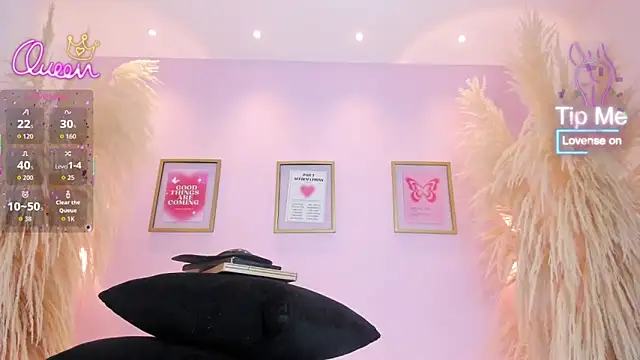 SunnyGilmoree webcam