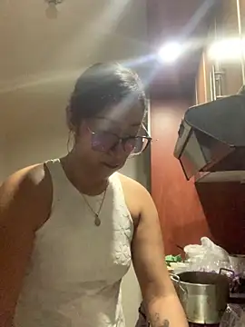 LilithMonette webcam