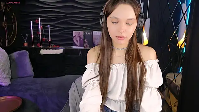 chloesunny - ChloeSunny's free webcam - UK Sex Cams