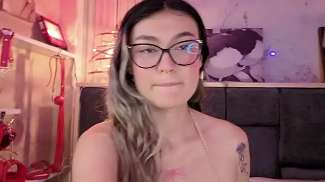 im-lola - Im-Lola's free webcam - UK Sex Cams