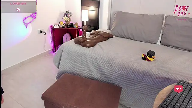 AndreaVelasco webcam