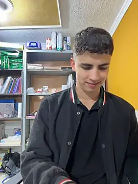 AdrianRinaldi webcam