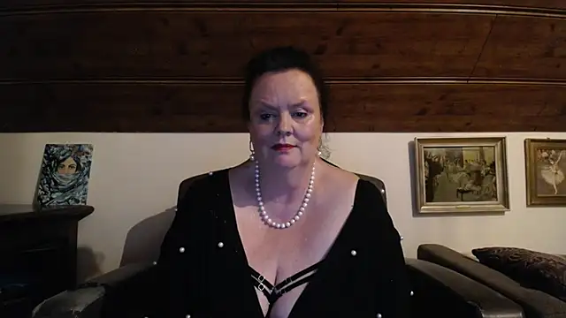 TiffanyMature webcam