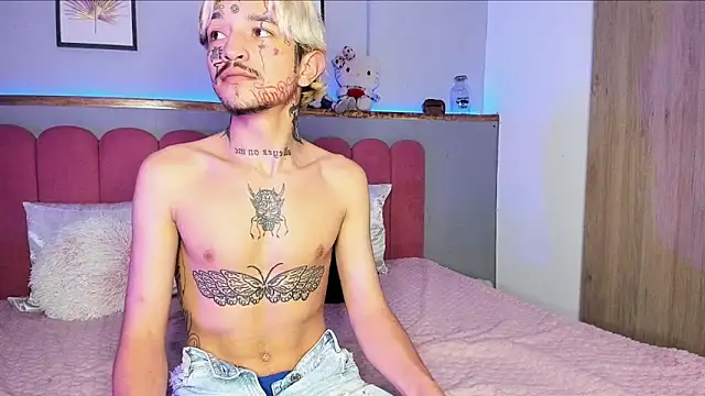 MidnightSinners webcam